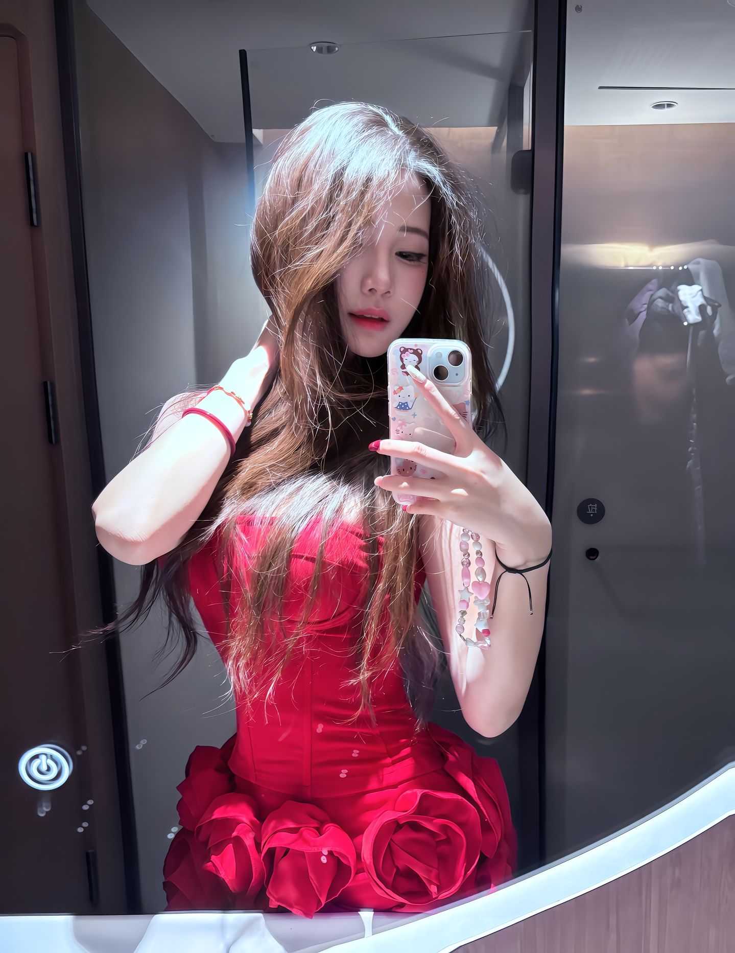 口射在啪让我上头的妹子
