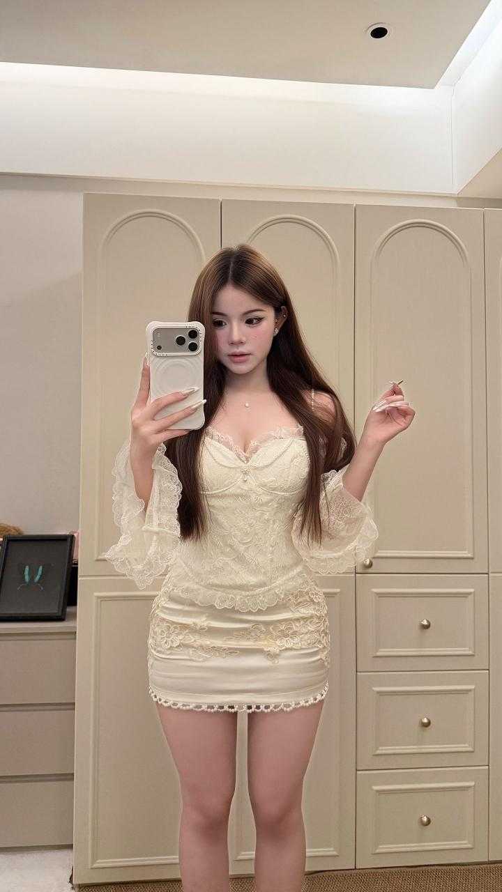 肏起来过瘾大屁股骚妹