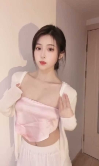 【沈阳】梨型的乳房！看了流哈喇子