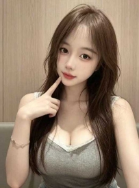 【昆明】这女人胸部一手无法掌握