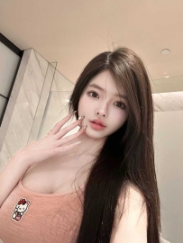【杭州楼凤】西湖区小女人一对车灯亮的晃眼睛