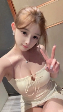 【上海】C乳妹一线天非常的哇塞