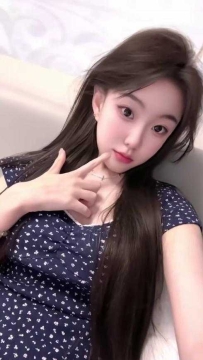 【深圳】挑逗妹子敏感点淫叫连连