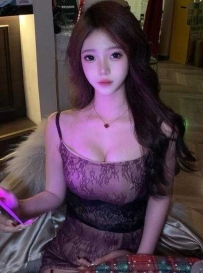 【上海】有一点小风骚的妹子