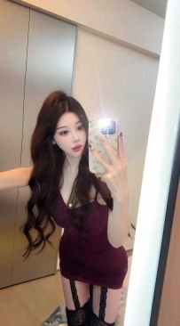 【乌鲁】体态优雅耐干小骚妹